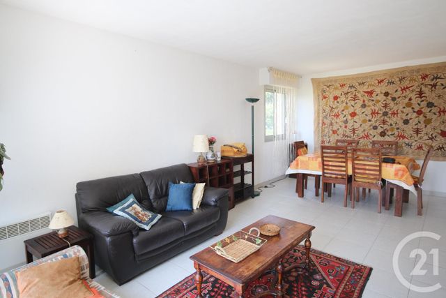Appartement T3 à louer - 3 pièces - 89.77 m2 - VILLENEUVE LOUBET - 06 - PROVENCE-ALPES-COTE-D-AZUR - Century 21 Liberté