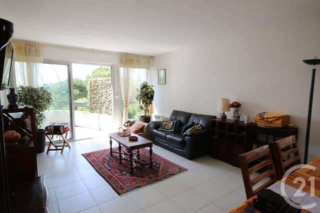 Appartement T3 à louer - 3 pièces - 89.77 m2 - VILLENEUVE LOUBET - 06 - PROVENCE-ALPES-COTE-D-AZUR - Century 21 Liberté