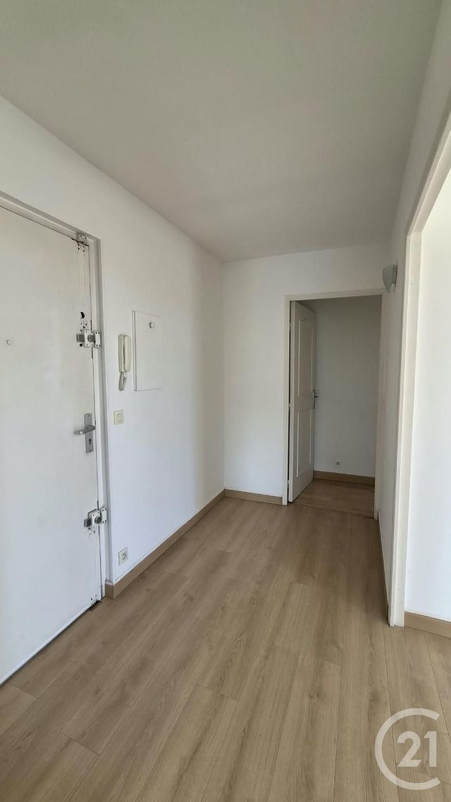 Appartement T3 à louer - 3 pièces - 63.48 m2 - VALBONNE - 06 - PROVENCE-ALPES-COTE-D-AZUR - Century 21 Liberté