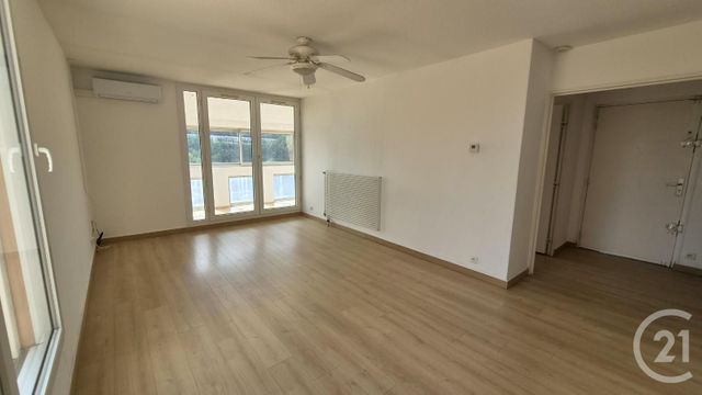 Appartement T3 à louer VALBONNE
