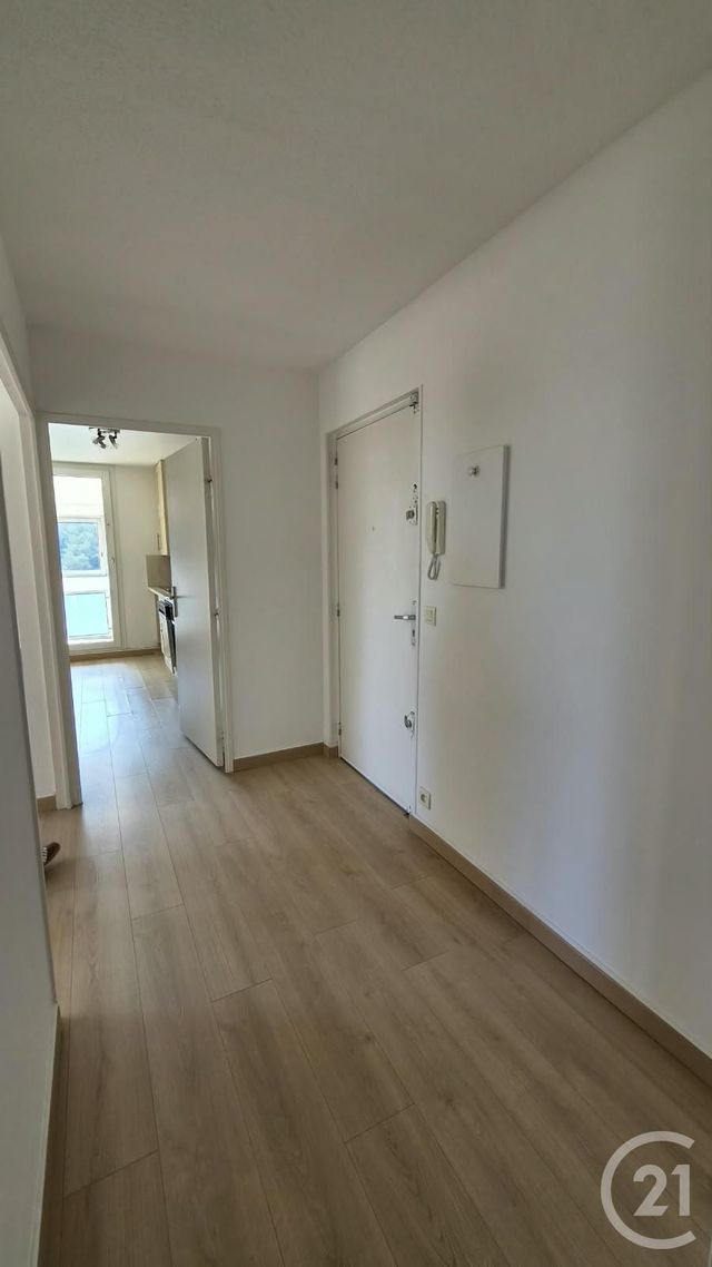 Appartement T3 à louer - 3 pièces - 63.48 m2 - VALBONNE - 06 - PROVENCE-ALPES-COTE-D-AZUR - Century 21 Liberté