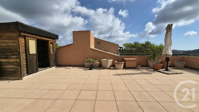 Appartement T3 à louer - 3 pièces - 63.48 m2 - VALBONNE - 06 - PROVENCE-ALPES-COTE-D-AZUR - Century 21 Liberté