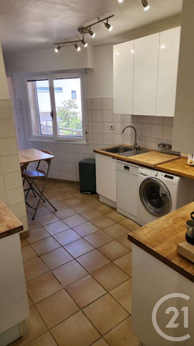 Appartement T3 à louer - 3 pièces - 74.0 m2 - JUAN LES PINS - 06 - PROVENCE-ALPES-COTE-D-AZUR - Century 21 Liberté