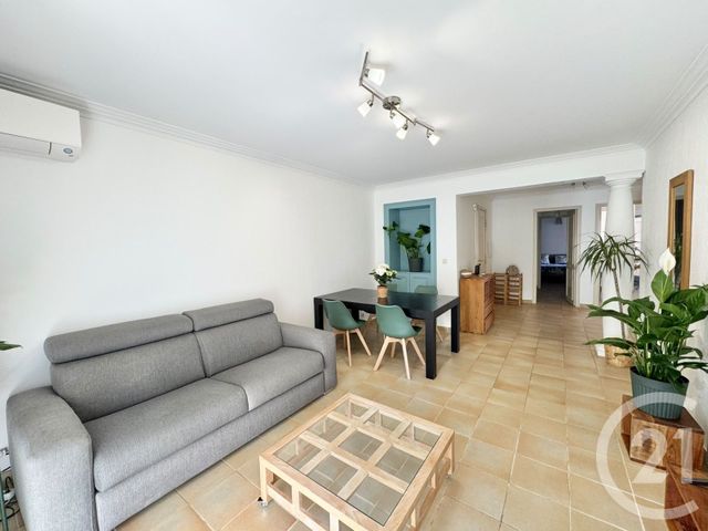Appartement T3 à louer - 3 pièces - 74.0 m2 - JUAN LES PINS - 06 - PROVENCE-ALPES-COTE-D-AZUR - Century 21 Liberté