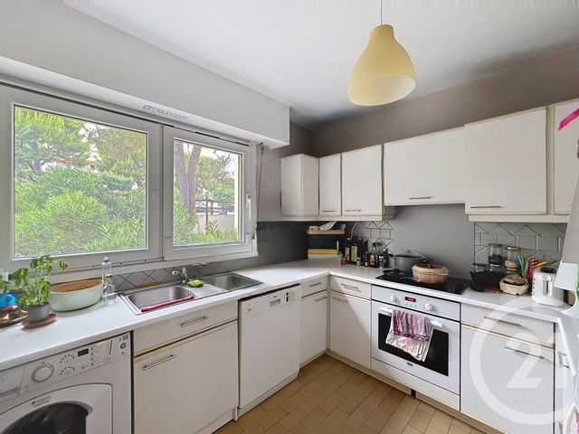 Appartement F3 à vendre - 3 pièces - 62.56 m2 - ANTIBES - 06 - PROVENCE-ALPES-COTE-D-AZUR - Century 21 Liberté
