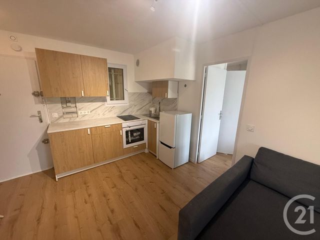 Appartement T2 à louer - 2 pièces - 28.75 m2 - LE GOLFE JUAN - 06 - PROVENCE-ALPES-COTE-D-AZUR - Century 21 Liberté