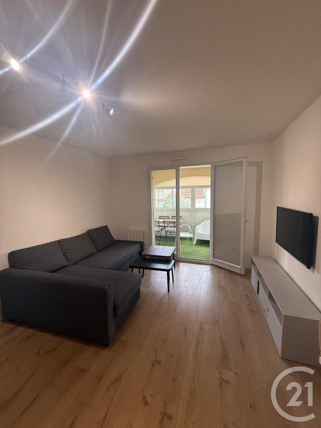 Appartement T2 à louer - 2 pièces - 28.75 m2 - LE GOLFE JUAN - 06 - PROVENCE-ALPES-COTE-D-AZUR - Century 21 Liberté