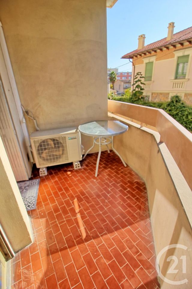Appartement T2 à louer - 2 pièces - 38.87 m2 - LE GOLFE JUAN - 06 - PROVENCE-ALPES-COTE-D-AZUR - Century 21 Liberté