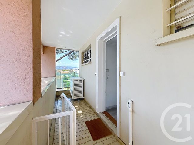Appartement à vendre - 2 pièces - 26.84 m2 - ANTIBES - 06 - PROVENCE-ALPES-COTE-D-AZUR - Century 21 Liberté