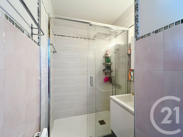 Appartement à vendre - 2 pièces - 26.84 m2 - ANTIBES - 06 - PROVENCE-ALPES-COTE-D-AZUR - Century 21 Liberté