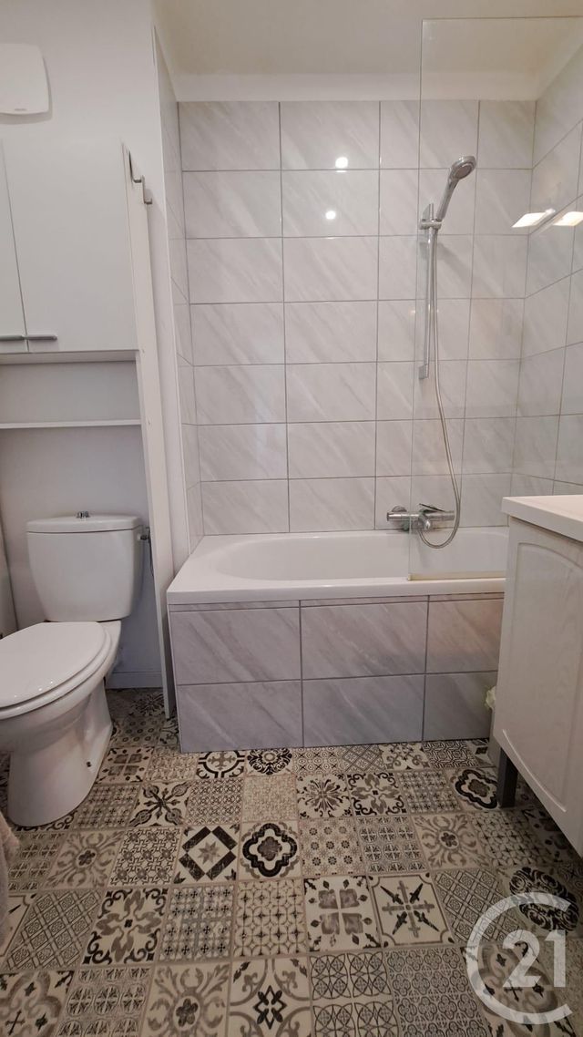 maison à louer - 4 pièces - 73.43 m2 - ANTIBES - 06 - PROVENCE-ALPES-COTE-D-AZUR - Century 21 Liberté