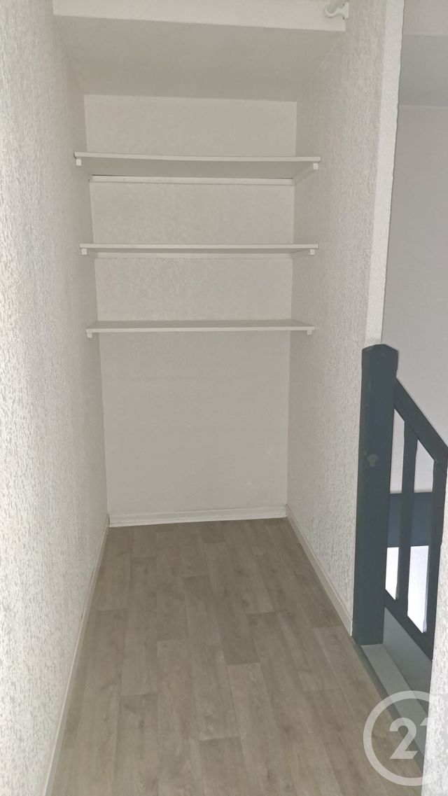 Appartement F4 à louer - 4 pièces - 73.43 m2 - ANTIBES - 06 - PROVENCE-ALPES-COTE-D-AZUR - Century 21 Liberté