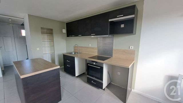 Appartement F4 à louer - 4 pièces - 73.43 m2 - ANTIBES - 06 - PROVENCE-ALPES-COTE-D-AZUR - Century 21 Liberté