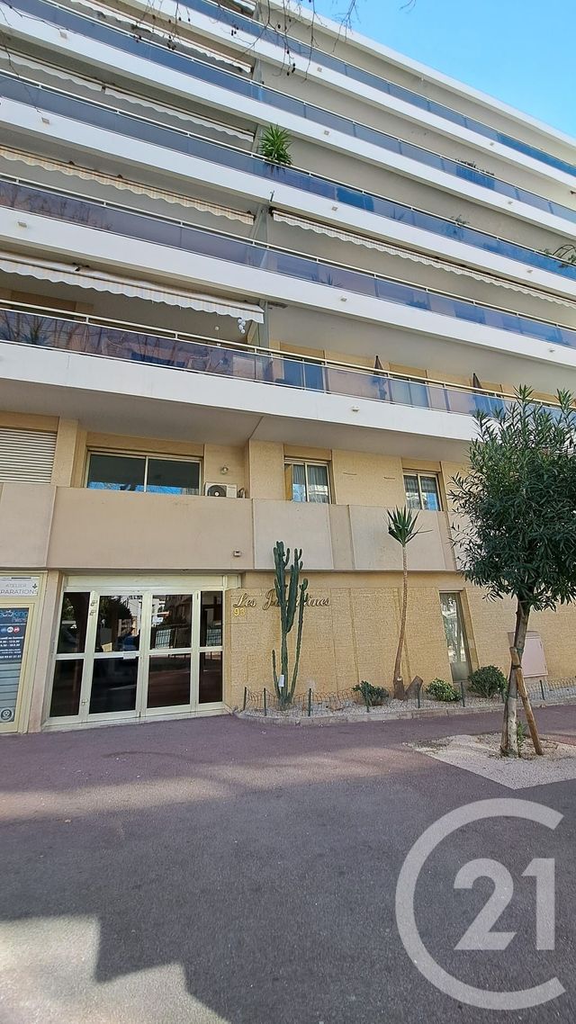 Appartement T2 à louer - 2 pièces - 41.39 m2 - JUAN LES PINS - 06 - PROVENCE-ALPES-COTE-D-AZUR - Century 21 Liberté