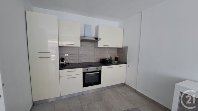 Appartement T2 à louer - 2 pièces - 41.39 m2 - JUAN LES PINS - 06 - PROVENCE-ALPES-COTE-D-AZUR - Century 21 Liberté