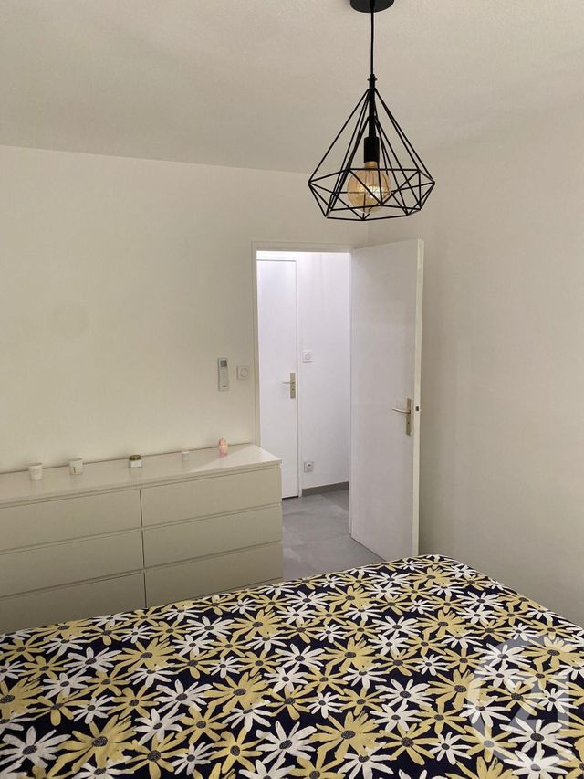 Appartement T2 à louer - 2 pièces - 49.74 m2 - LE GOLFE JUAN - 06 - PROVENCE-ALPES-COTE-D-AZUR - Century 21 Liberté