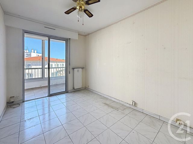Appartement F4 à vendre - 4 pièces - 72.09 m2 - ANTIBES - 06 - PROVENCE-ALPES-COTE-D-AZUR - Century 21 Liberté