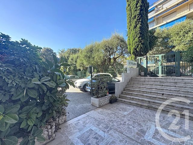 Appartement F4 à vendre - 4 pièces - 72.09 m2 - ANTIBES - 06 - PROVENCE-ALPES-COTE-D-AZUR - Century 21 Liberté