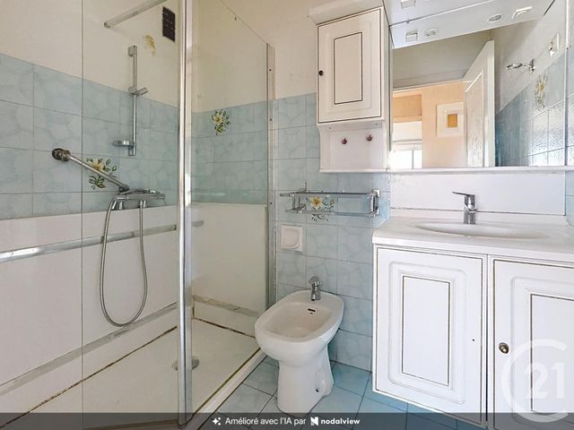 Appartement F4 à vendre - 4 pièces - 72.09 m2 - ANTIBES - 06 - PROVENCE-ALPES-COTE-D-AZUR - Century 21 Liberté