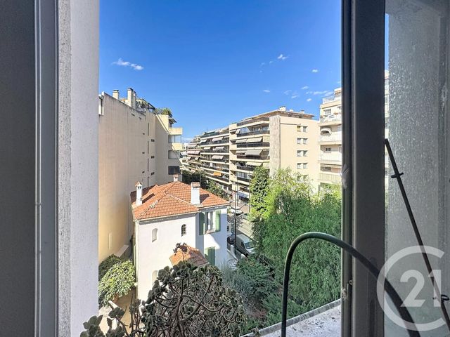 Appartement F4 à vendre - 4 pièces - 72.09 m2 - ANTIBES - 06 - PROVENCE-ALPES-COTE-D-AZUR - Century 21 Liberté