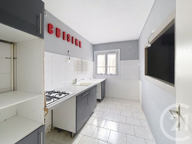 Appartement F3 à vendre - 3 pièces - 64.21 m2 - VALLAURIS - 06 - PROVENCE-ALPES-COTE-D-AZUR - Century 21 Liberté