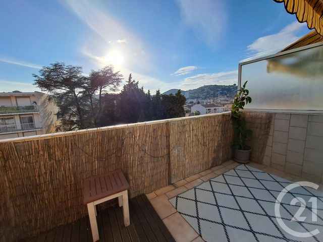 Appartement T4 à louer - 4 pièces - 78.19 m2 - VALLAURIS - 06 - PROVENCE-ALPES-COTE-D-AZUR - Century 21 Liberté