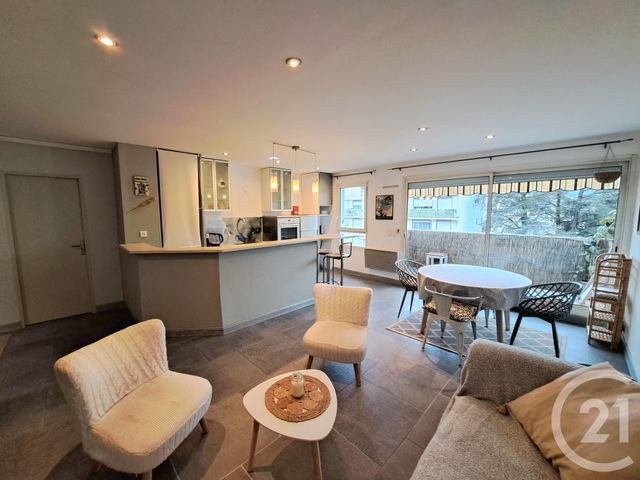 Appartement T4 à louer - 4 pièces - 78.19 m2 - VALLAURIS - 06 - PROVENCE-ALPES-COTE-D-AZUR - Century 21 Liberté
