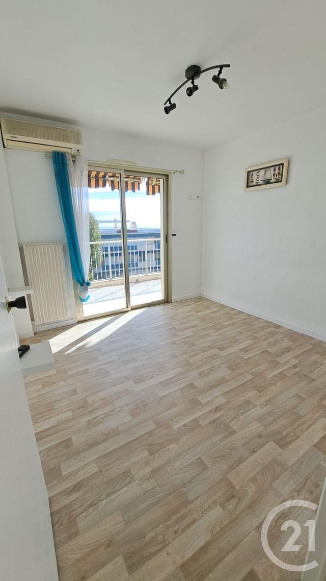 Appartement T4 à louer - 4 pièces - 72.55 m2 - ANTIBES - 06 - PROVENCE-ALPES-COTE-D-AZUR - Century 21 Liberté