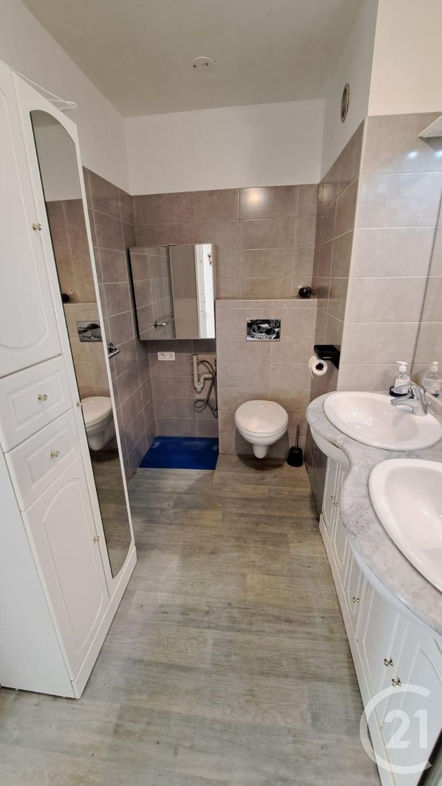 Appartement T4 à louer - 4 pièces - 72.55 m2 - ANTIBES - 06 - PROVENCE-ALPES-COTE-D-AZUR - Century 21 Liberté