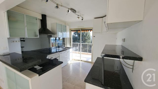 Appartement T4 à louer - 4 pièces - 72.55 m2 - ANTIBES - 06 - PROVENCE-ALPES-COTE-D-AZUR - Century 21 Liberté