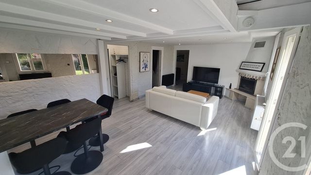 maison à louer - 4 pièces - 86.06 m2 - ANTIBES - 06 - PROVENCE-ALPES-COTE-D-AZUR - Century 21 Liberté
