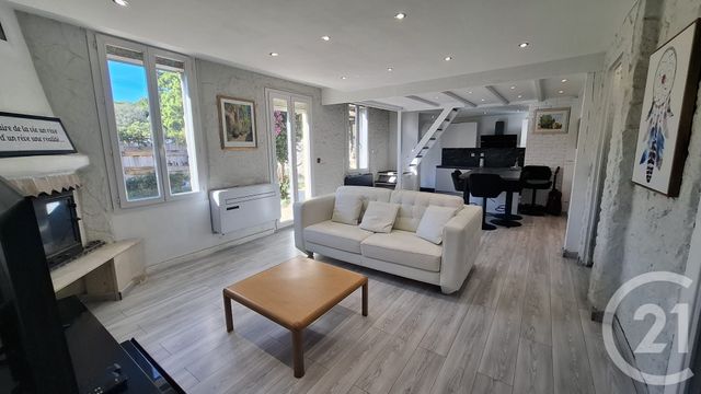 maison à louer - 4 pièces - 86.06 m2 - ANTIBES - 06 - PROVENCE-ALPES-COTE-D-AZUR - Century 21 Liberté