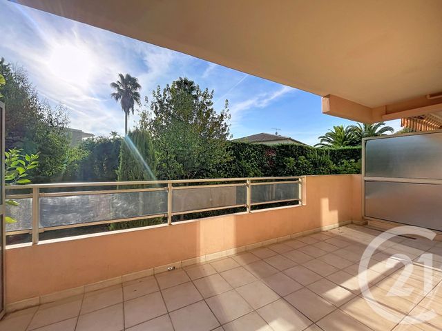 Appartement F1 à vendre - 1 pièce - 30.2 m2 - ANTIBES - 06 - PROVENCE-ALPES-COTE-D-AZUR - Century 21 Liberté