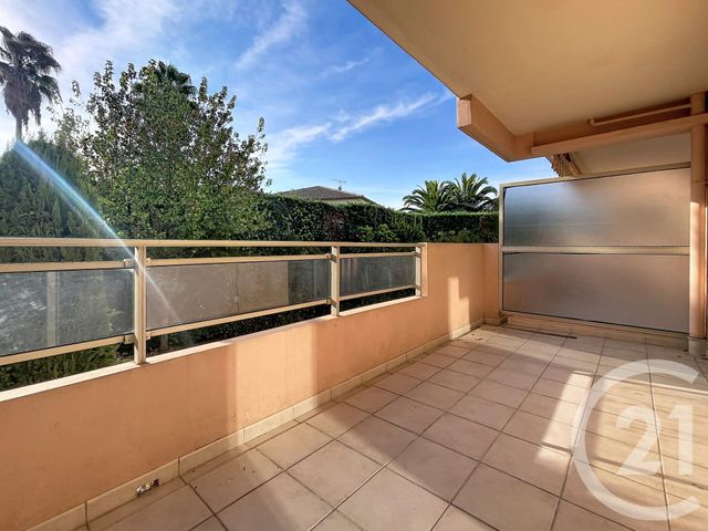 Appartement F1 à vendre ANTIBES