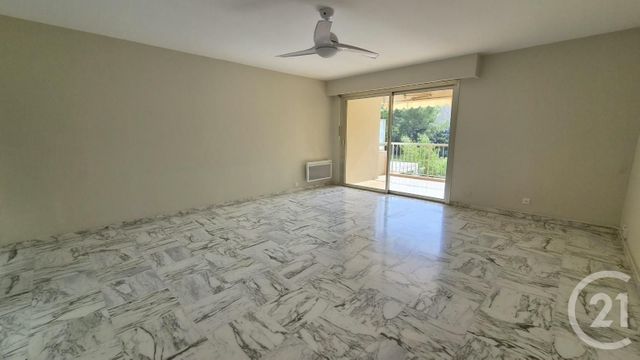 Appartement T3 à louer - 3 pièces - 76.6 m2 - ANTIBES - 06 - PROVENCE-ALPES-COTE-D-AZUR - Century 21 Liberté