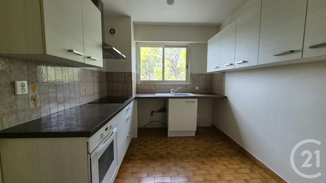Appartement T3 à louer - 3 pièces - 76.6 m2 - ANTIBES - 06 - PROVENCE-ALPES-COTE-D-AZUR - Century 21 Liberté