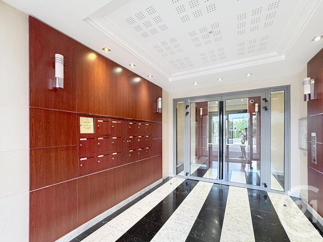 Appartement F2 à vendre - 2 pièces - 41.0 m2 - ANTIBES - 06 - PROVENCE-ALPES-COTE-D-AZUR - Century 21 Liberté