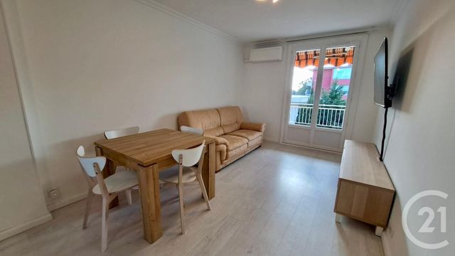 Appartement T3 à louer - 3 pièces - 53.68 m2 - JUAN LES PINS - 06 - PROVENCE-ALPES-COTE-D-AZUR - Century 21 Liberté