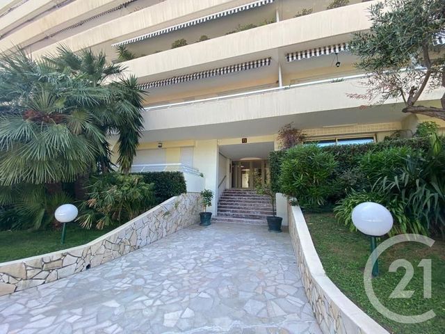 Appartement Studio à louer - 1 pièce - 29.13 m2 - CANNES - 06 - PROVENCE-ALPES-COTE-D-AZUR - Century 21 Liberté
