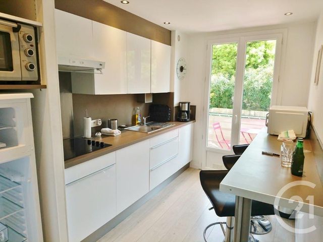 Appartement T3 à louer - 3 pièces - 59.5 m2 - ANTIBES - 06 - PROVENCE-ALPES-COTE-D-AZUR - Century 21 Liberté