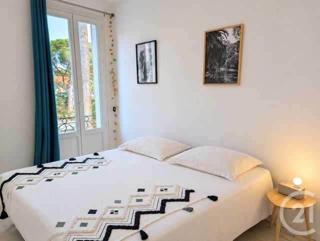 Appartement F2 à vendre - 2 pièces - 58.0 m2 - JUAN LES PINS - 06 - PROVENCE-ALPES-COTE-D-AZUR - Century 21 Liberté