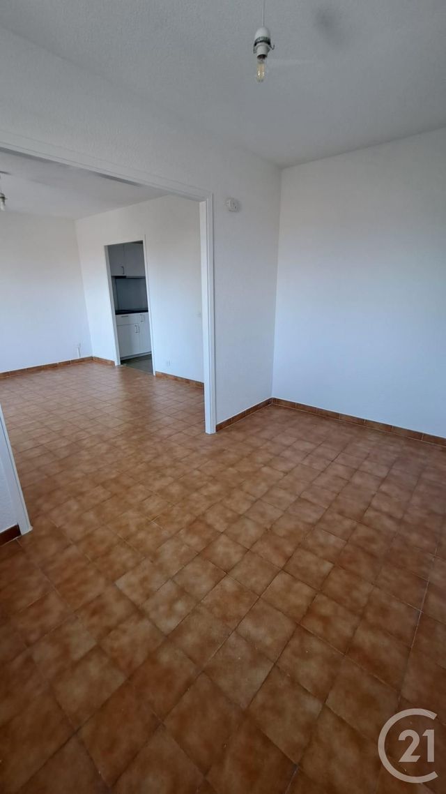 Appartement T1 à louer - 1 pièce - 33.03 m2 - VALLAURIS - 06 - PROVENCE-ALPES-COTE-D-AZUR - Century 21 Liberté